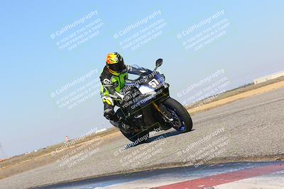 media/Mar-07-2022-Fun Track Dayz (Mon) [[9cc4a7dca7]]/Novice Group/145pm (Grapevine)/